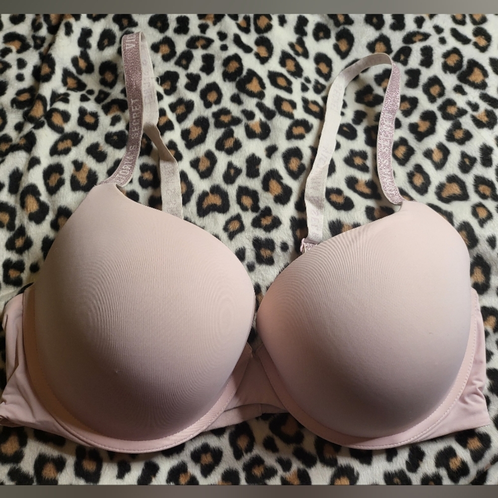 Victoria Secret blush pink bra